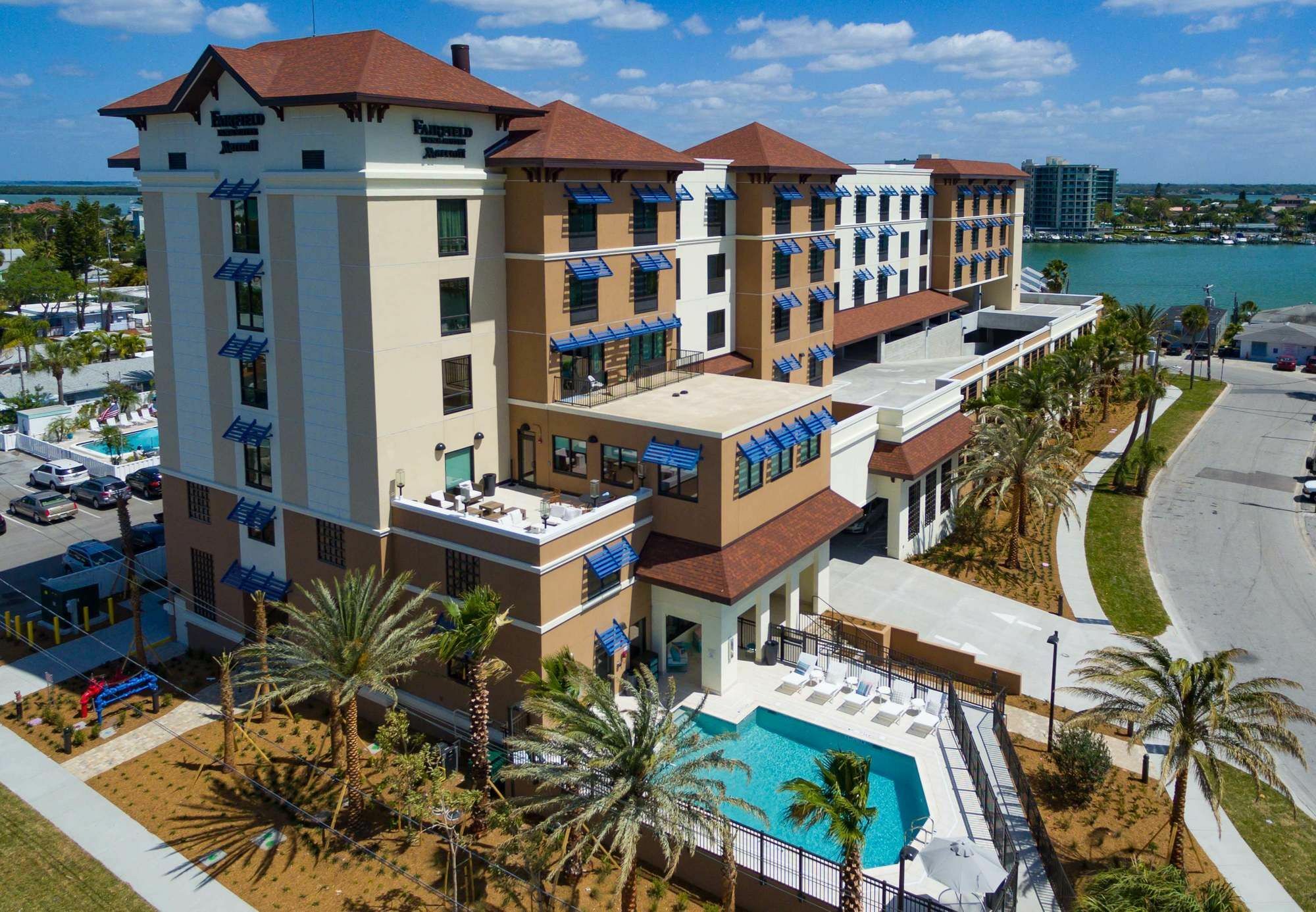 Fairfield Inn & Suites By Marriott Clearwater Beach Dış mekan fotoğraf